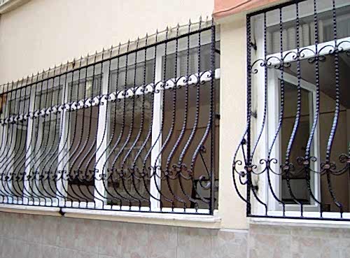 ferforje i�leri, ferforje imalat�, dekoratif ferforje, bah�e giri� ka�lar�, ferforje korkuluklar, bina giri� kap�lar�, istanbul