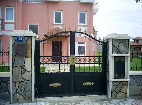 ferforje i�leri, ferforje imalat�, dekoratif ferforje, bah�e giri� ka�lar�, ferforje korkuluklar, bina giri� kap�lar�, istanbul