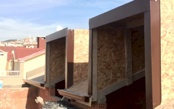 �at� aktarma, dere izolasyonu, �at� tamiri, �at� izolasyonu, �at� i�leri, �at� onar�m�, asma dere, gizli dere, kiremit �at� aktarma, kiremit �at� kaplama, �at� ustas�, membran �at�, �at�c�, �at� su izolasyonu,  arduazl� �at�, her t�rl� �at� i�leri, �at� tamirat�, istanbul